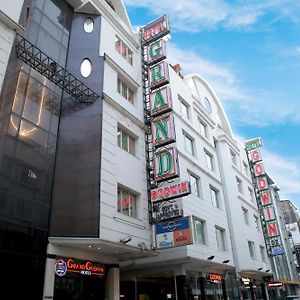 Hotel Grand Godwin Near New Delhi Railway Stn Offers Free Airport Pick-Up